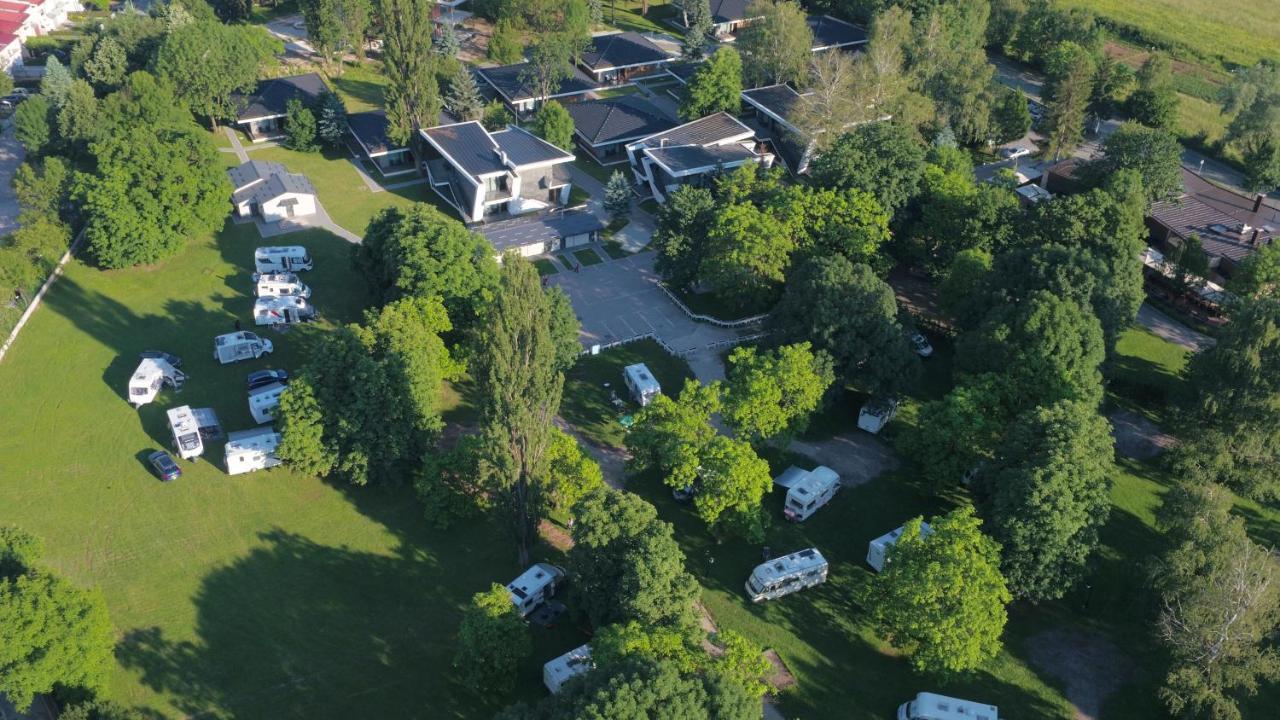 Villas And Apartments Oaza Ilidža Zewnętrze zdjęcie